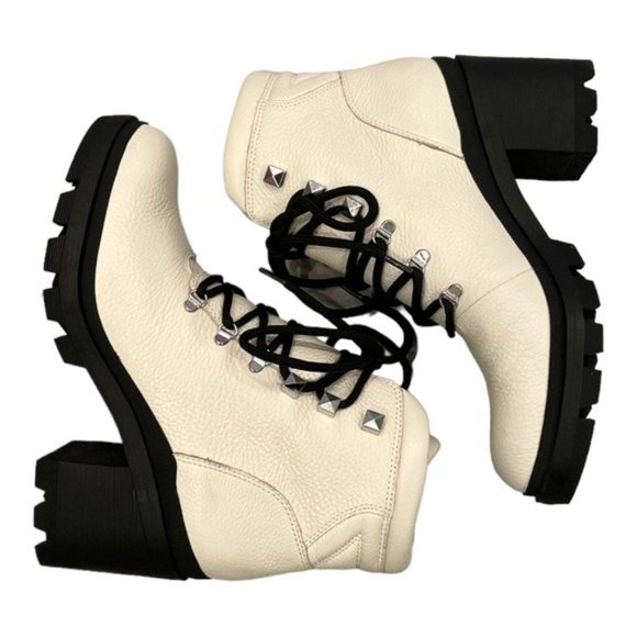 MARC FISHER Kini Ivory Leather Block Heel Bootie - Size 8.5 - Picture 2 of 7